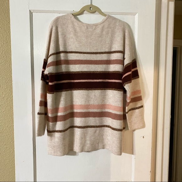Skies are blue sweater glittery size 1X - Picture 8 of 10